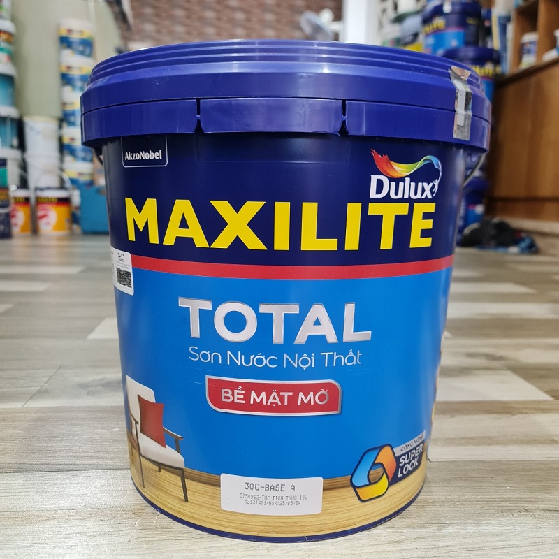 son maxilite trong nha total
